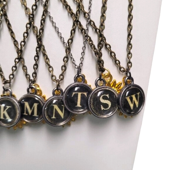 Black & White Faux Typewriter Key Initials Gold Plated Sunflower Charm Necklace - Picture 10 of 16